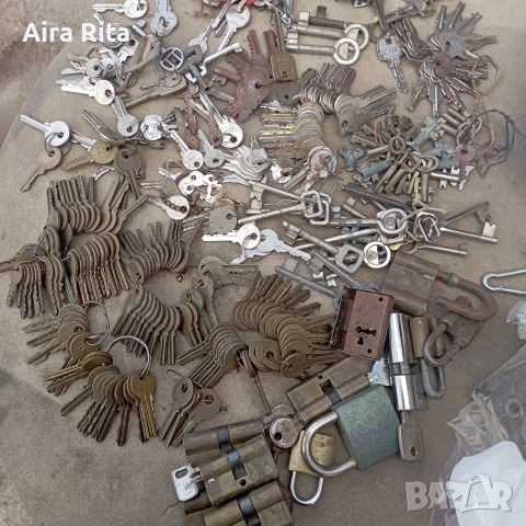 стари,брави катенари и ключови., снимка 6 - Други инструменти - 53845772