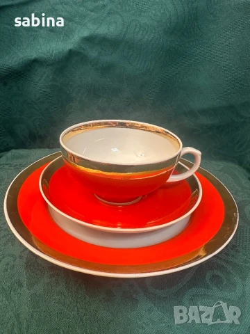 Руски порцелан Дулево/Дульово-чаши за чай/кафе с десертни чинии, снимка 3 - Сервизи - 50717252