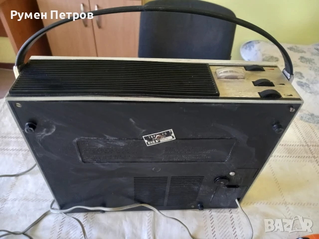 Магнетофон Tesla B57C, соц., снимка 7 - Антикварни и старинни предмети - 50977641