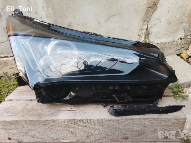 Десен фар за Lexus NX 300 