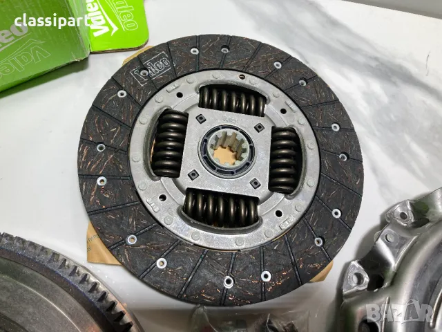 Комплект съединител VALEO за БМВ 3-та серия Е46 318 d и 5-та серия 520 d / BMW 3 (E46), 5 (E39), снимка 5 - Части - 49801629