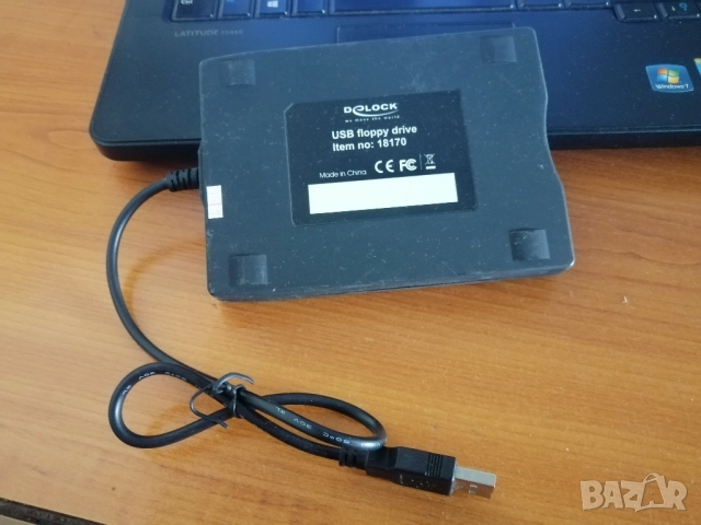 USB Floppy /флопи-диск/ устройство. , снимка 6 - Кабели и адаптери - 52116255