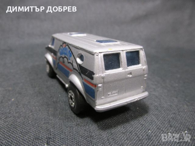 СТАРА РЕТРО МЕТАЛНА КОЛИЧКА MATCHBOX ENGLAND CHEVY VAN, снимка 3 - Колекции - 46444340