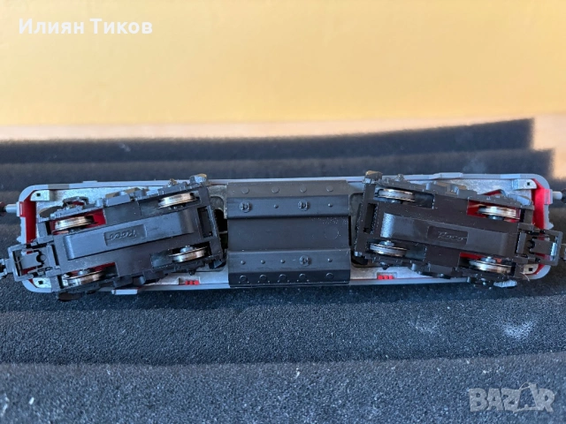 Локомотив Roco BR 218 DB HO 1:87 влак, снимка 6 - Влакчета, самолети, хеликоптери - 53226150