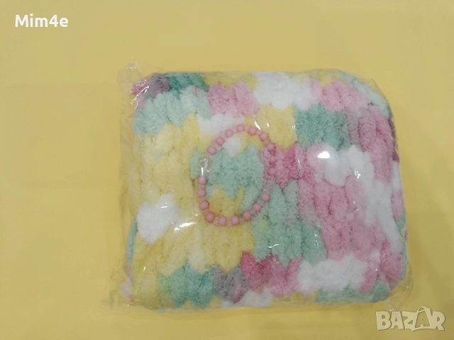 Ръчно изработени шалове и ластици (скрънчи), снимка 4 - Шалове - 52020772