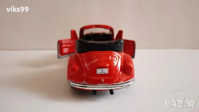 Volkswagen VW 1303 Beetle Cabriolet Maisto 1:36 , снимка 4 - Колекции - 47199990