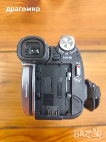 Sony DCR-HC26 NTSC видеокамера Mini DV , снимка 4 - Камери - 51298300