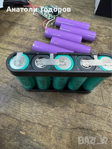 Батерия за Водоструйки и Лозарски ножици,резачки за клони,винтоверти и др., снимка 5 - Винтоверти - 53768888