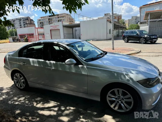 BMW 320d, снимка 4 - Автомобили и джипове - 46939209