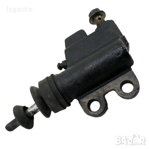 Долна помпа съединител Nissan Almera Tino (V10) 2000-2006 ID: 157944