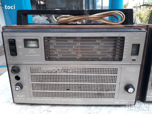 Две Ретро радиота Селена, снимка 2 - Радиокасетофони, транзистори - 51899370