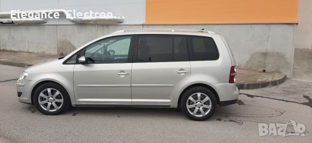 Vw Touran 1.9 TDi 105к.с High - Line, снимка 7 - Автомобили и джипове - 45818317