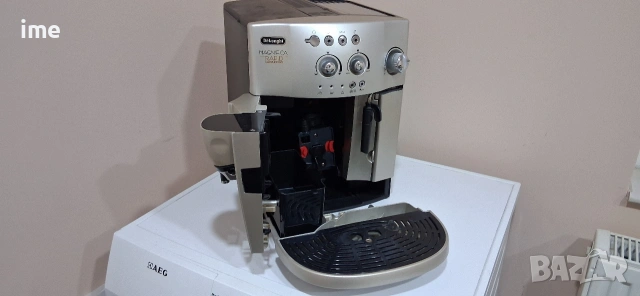 Кафеавтомат / кафемашина - робот. НОМЕР 05. Delonghi Magnifica. Typ EAM 4300. Работи с мляно..., снимка 4 - Кафемашини - 53142540