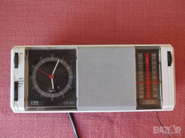 ITT CR322 Clock radio, снимка 10 - Радиокасетофони, транзистори - 46503181