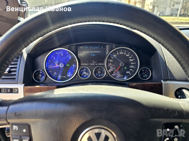 Продавам личен автомобил марка "Фолксваген",  модел "Туарег" 3.0 2008г., фейслифт , снимка 8 - Автомобили и джипове - 53878126