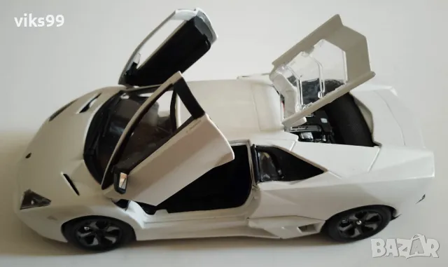 Bburago Lamborghini Reventon - Мащаб 1:24, снимка 2 - Колекции - 49506895