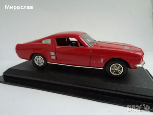 1:43 FORD MUSTANG КОЛИЧКА ИГРАЧКА МОДЕЛ, снимка 4 - Колекции - 45447372