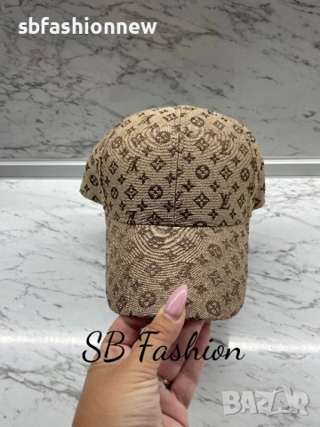 Louis Vuitton бежова шапка , снимка 2 - Шапки - 51725777