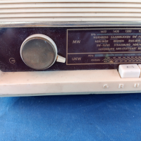 GRUNDIG 88 Лампово радио 1961г, снимка 2 - Радиокасетофони, транзистори - 44937482
