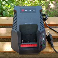 Wurth AL 30-CV-LI / Bosch AL 1860 CV зарядно, снимка 2 - Винтоверти - 44684406