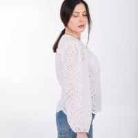 Дамска Дантелена Блуза, снимка 2 - Блузи с дълъг ръкав и пуловери - 45074752