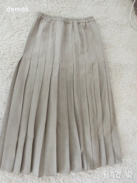 Плисирана пола в цвят капучино размер L, снимка 1