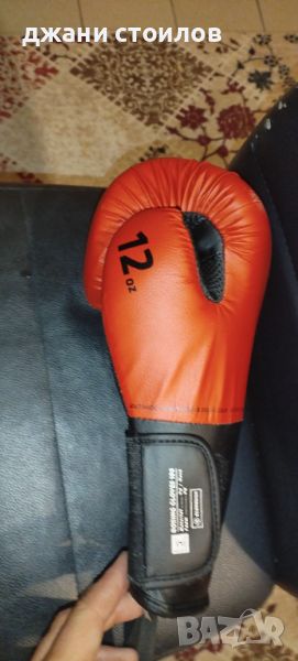 Нови боксови ръкавици 12oz, снимка 1