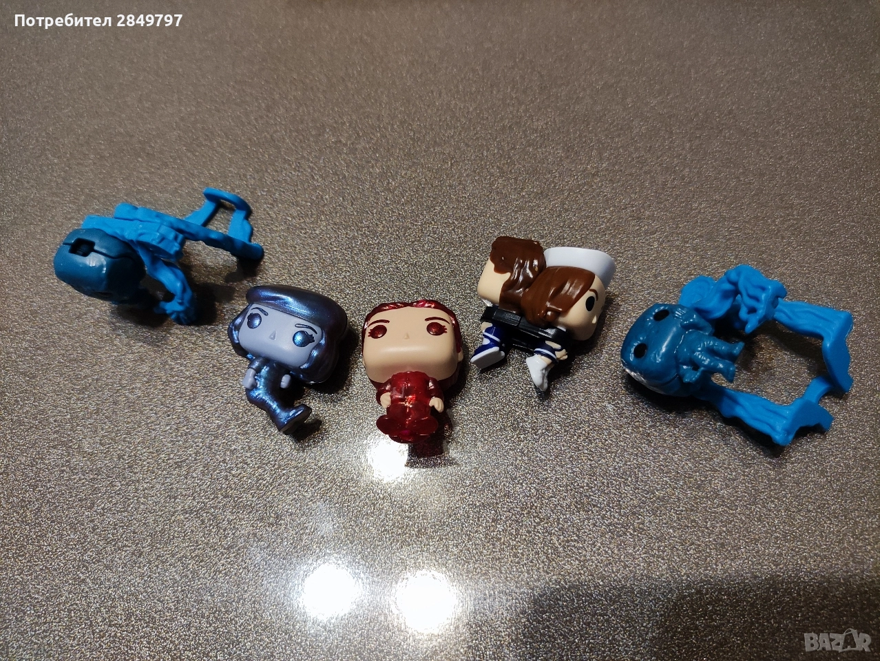 Продавам играчки от шоколадови яйца, снимка 1