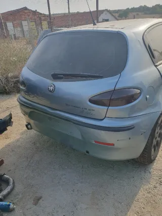 Alfa Romeo 147 1.9 JTD 115 - НА ЧАСТИ 