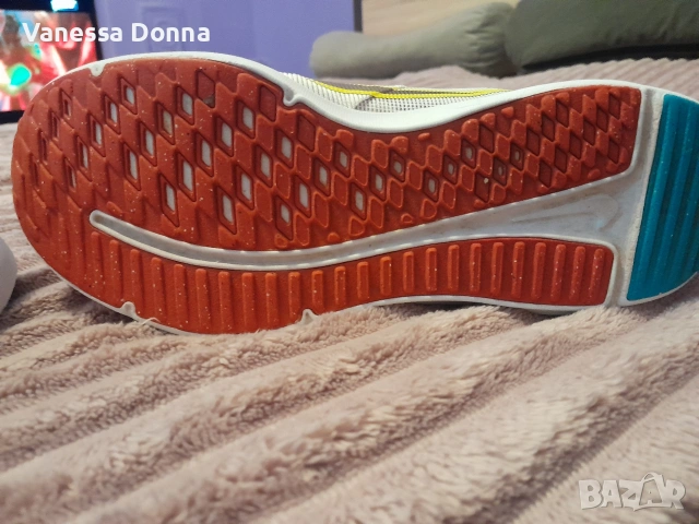 Nike Running, снимка 4 - Маратонки - 53147163