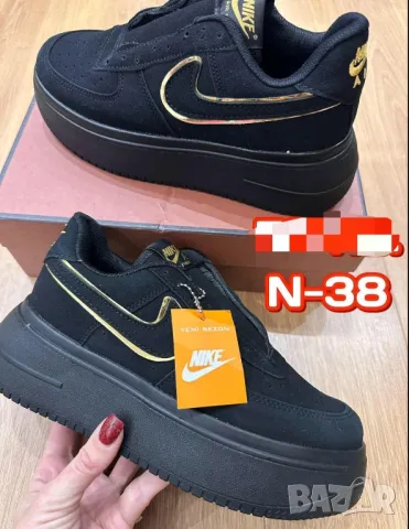 дамски маратонки Nike , снимка 1 - Маратонки - 48259070