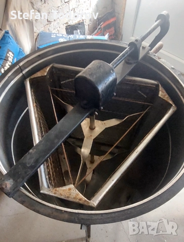 центрофуга, снимка 2 - Други животни - 51951946