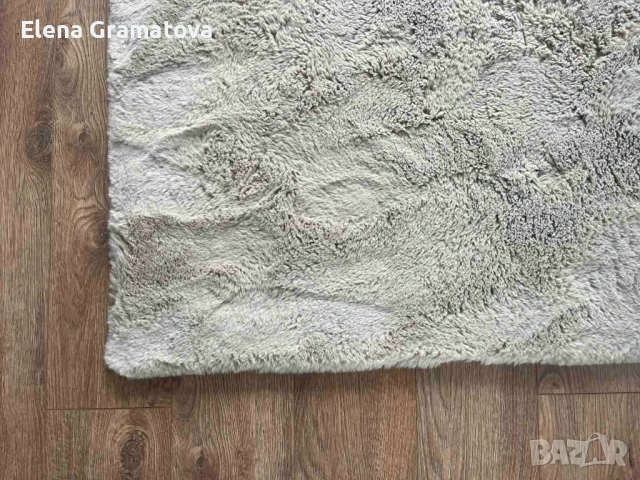 пухкав килим тип заешка кожа 160/220 бежов