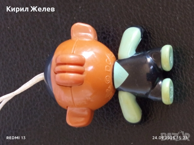 Две играчки Kinder Surprise DC JUSTICE / Луиджи от Супер Марио за КОЛЕКЦИЯ 51399, снимка 4 - Колекции - 51822104