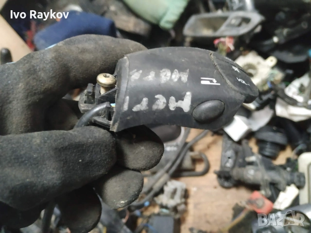 Лостче аудио управление Renault Kangoo , Megan , 8200248705, снимка 2 - Части - 53620264