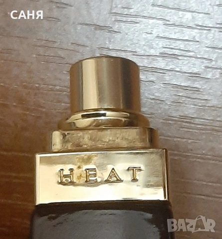 Празни шишета от парфюм с красив дизайн, снимка 6 - Антикварни и старинни предмети - 53158651