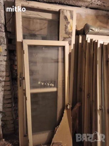 Хамалски услуги в София почистване на апартаменти тавани мазета гаражи паркоместа събаряне на стари , снимка 4 - Хамалски услуги - 52339093