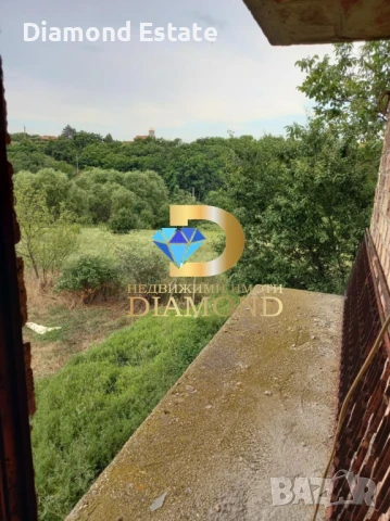 Триетажна къща в село Татарево общ. Първомай, снимка 15 - Къщи - 50778826