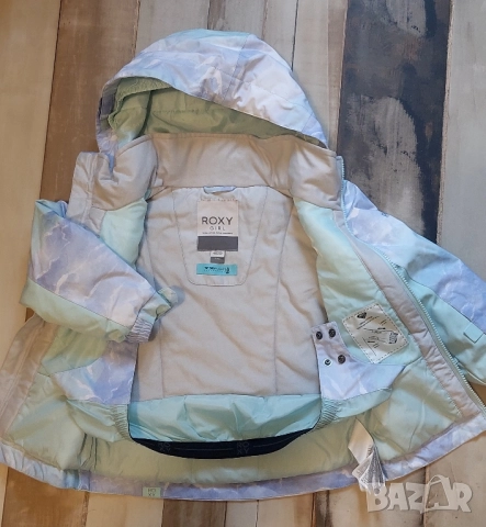 Детско яке , снимка 2 - Детски якета и елеци - 52134168