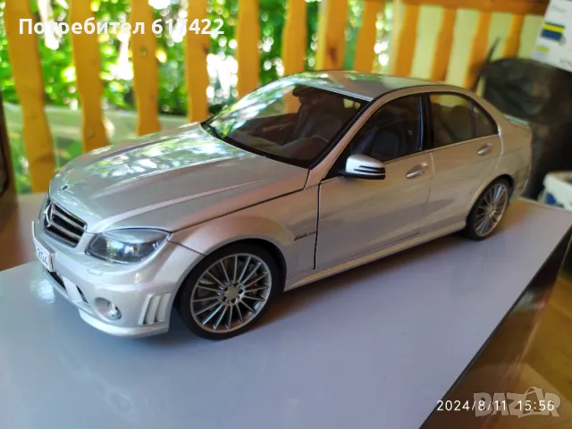 1:18 Mercedes-Benz C63 AMG 2008 , AUTOart, снимка 9 - Колекции - 46923672