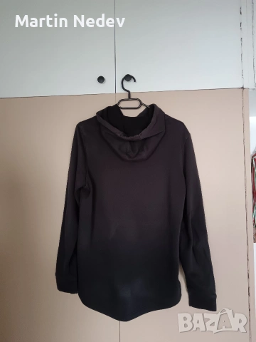 Продавам Худи на Under Armour!, снимка 2 - Спортни дрехи, екипи - 53174069