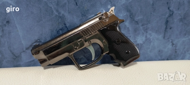 Метално пистолетче запалка Beretta- M9