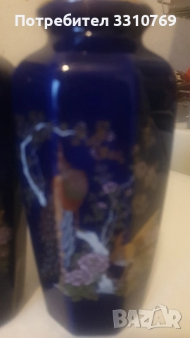 Красиви порцеланови вази с много кобалт и злато. , снимка 9 - Вази - 52511832