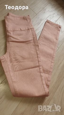Нов розов панталон с лъскав ефект р.XS