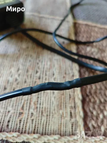 Зарядни устройства и адаптери, снимка 15 - Кабели и адаптери - 35287685