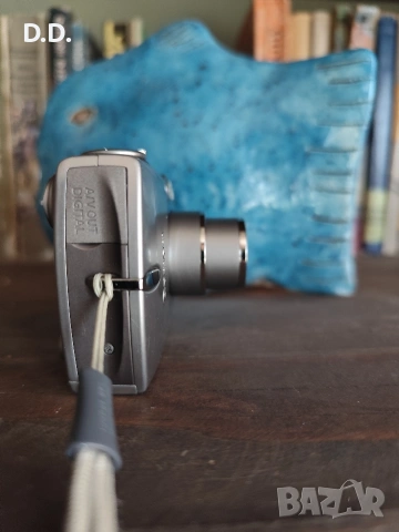 Дигитален фотоапарат Canon Ixus 700, снимка 5 - Фотоапарати - 53846805