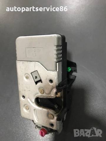 Механизъм за заключване на задна лява врата за Saab 9-5 (2002–2007) 4855193