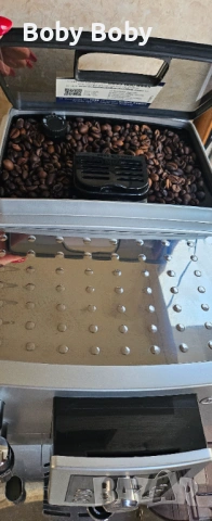 Кафемашина Delonghi автомат, снимка 5 - Кафемашини - 53667497