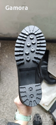 Чисто нови ботуши на висок ток 38 номер , снимка 2 - Дамски ботуши - 52856087