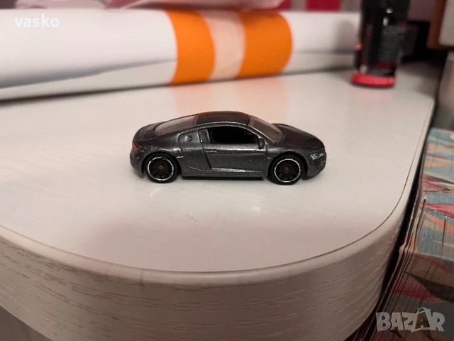 Мачбокс Audi R8, снимка 3 - Колекции - 52794496